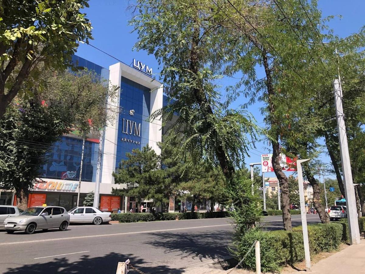 Downtown Homestay Бішкек Екстер'єр фото